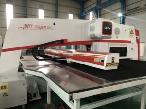 江苏金方圆全电伺服式 数控转塔冲床 数控冲床 MT300E 江苏金方圆全电伺服式 数控转塔冲床 数控冲床 MT300E